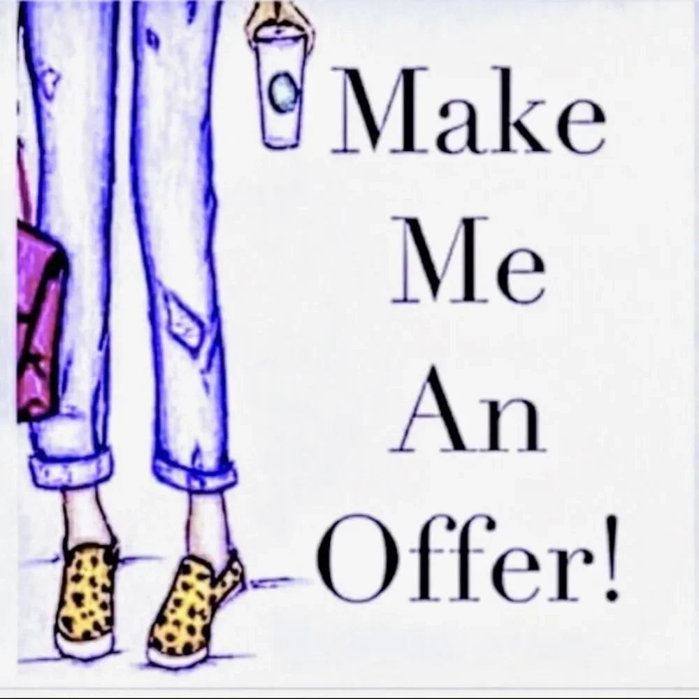 Nwt BOYS GIRLS SILVER UNISEX SATIN PAJAMA SET - Picture 8 of 8